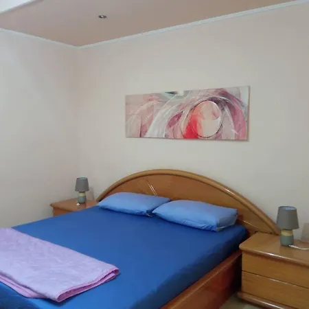 Sunny 2 Apartmán Sarandë